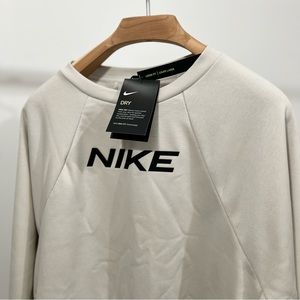 Nike - Dry Loose Fit Sweater